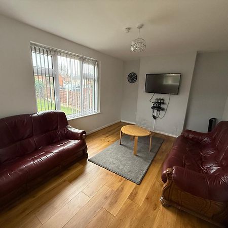 Cosy Home Near Nec, Bhx Bullring & Solihull Μπέρμιγχαμ Εξωτερικό φωτογραφία